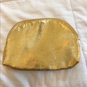 Estée Lauder makeup bag